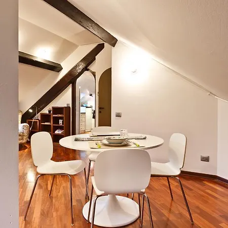 Olivia's Nest In Downtown Milão