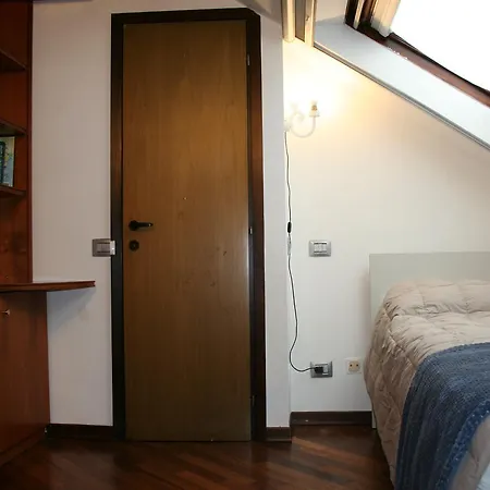 Olivia's Nest In Downtown *